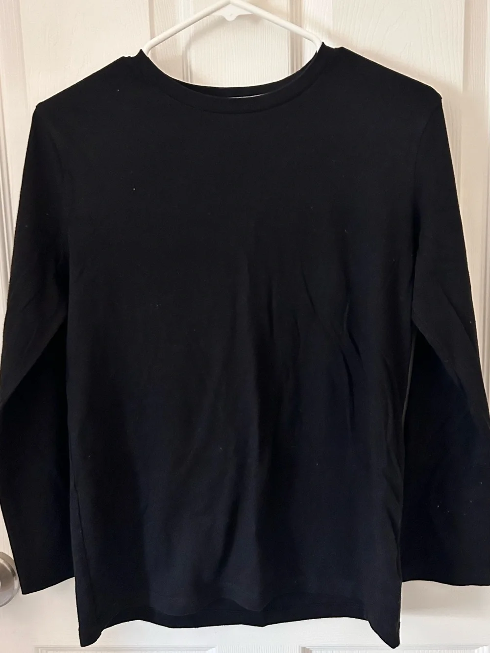 Boys old navy black long sleeve T-Shirt